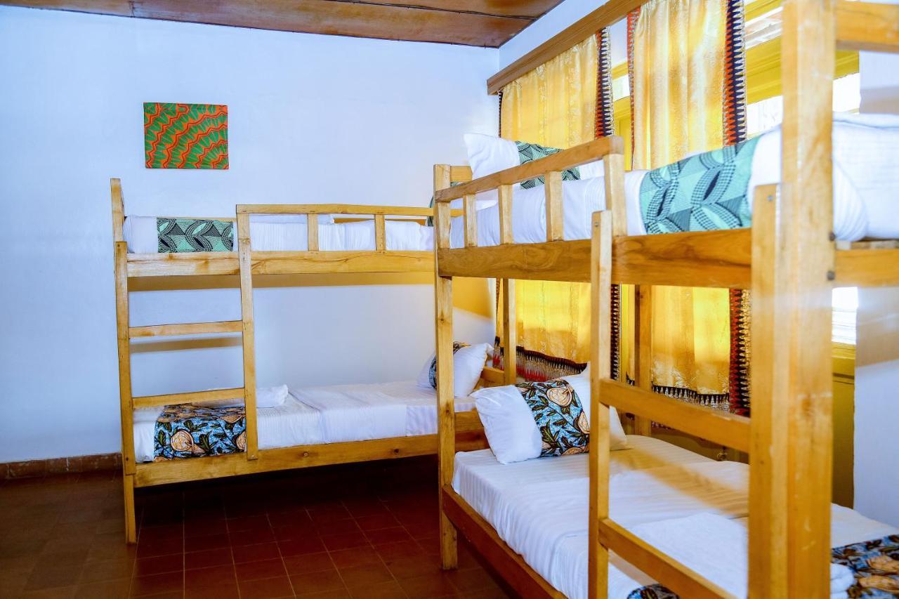 Inzozi Africa House B&B-Kimihurura Кігалі Екстер'єр фото