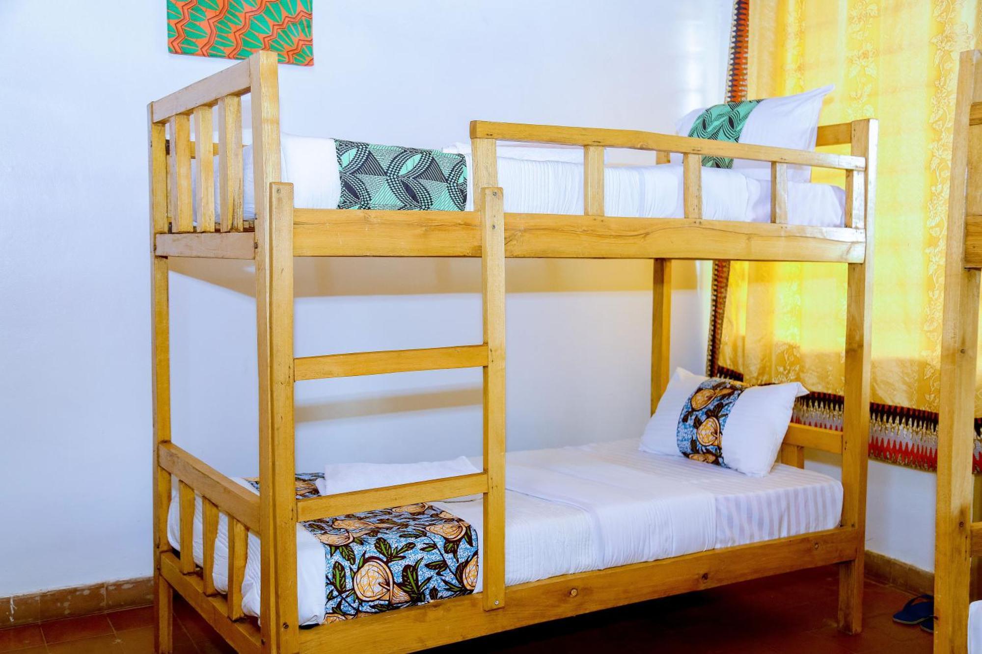 Inzozi Africa House B&B-Kimihurura Кігалі Екстер'єр фото